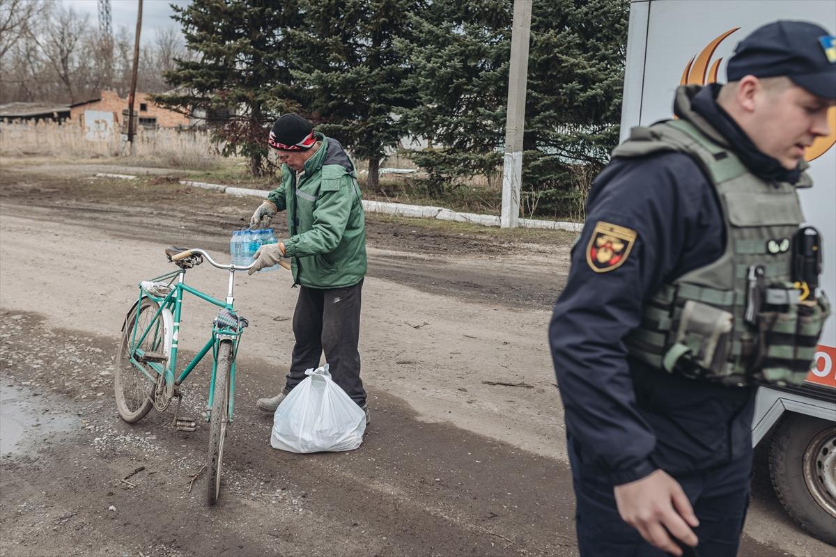 Savaşta tansiyon düşmüyor! Ukraynalı sivillerin bölgeden tahliyesi devam ediyor