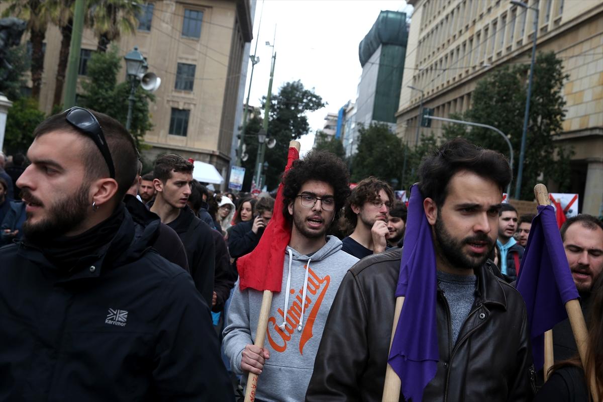 Yunanistan bir kez daha karıştı! Tren kazası nedeniyle halk yeniden sokaklara döküldü