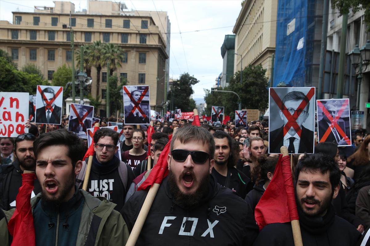 Yunanistan bir kez daha karıştı! Tren kazası nedeniyle halk yeniden sokaklara döküldü