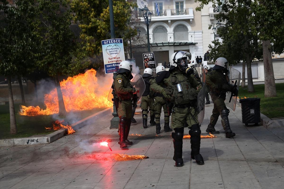Yunanistan bir kez daha karıştı! Tren kazası nedeniyle halk yeniden sokaklara döküldü