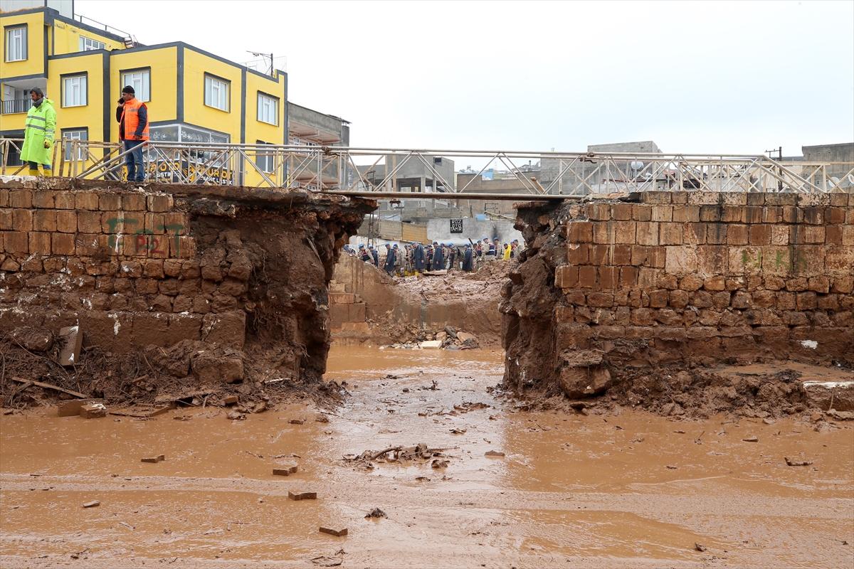Sel felaketinde 3. gün! Şanlıurfa'da temizlik çalışmaları devam ediyor