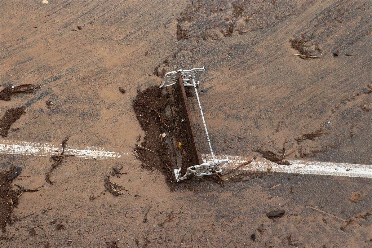 Sel felaketinde 3. gün! Şanlıurfa'da temizlik çalışmaları devam ediyor