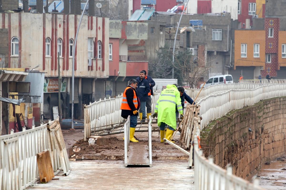 Sel felaketinde 3. gün! Şanlıurfa'da temizlik çalışmaları devam ediyor