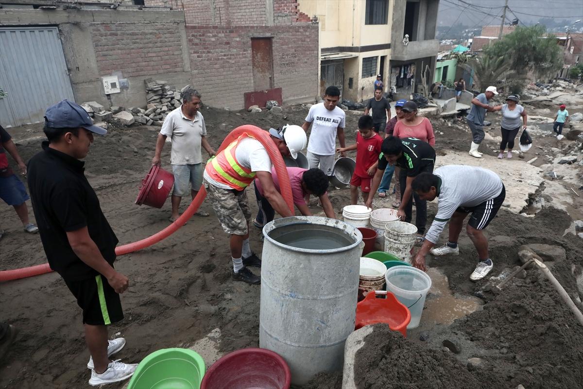 Peru sele teslim oldu! 2 bin 500 kişi evsiz kaldı