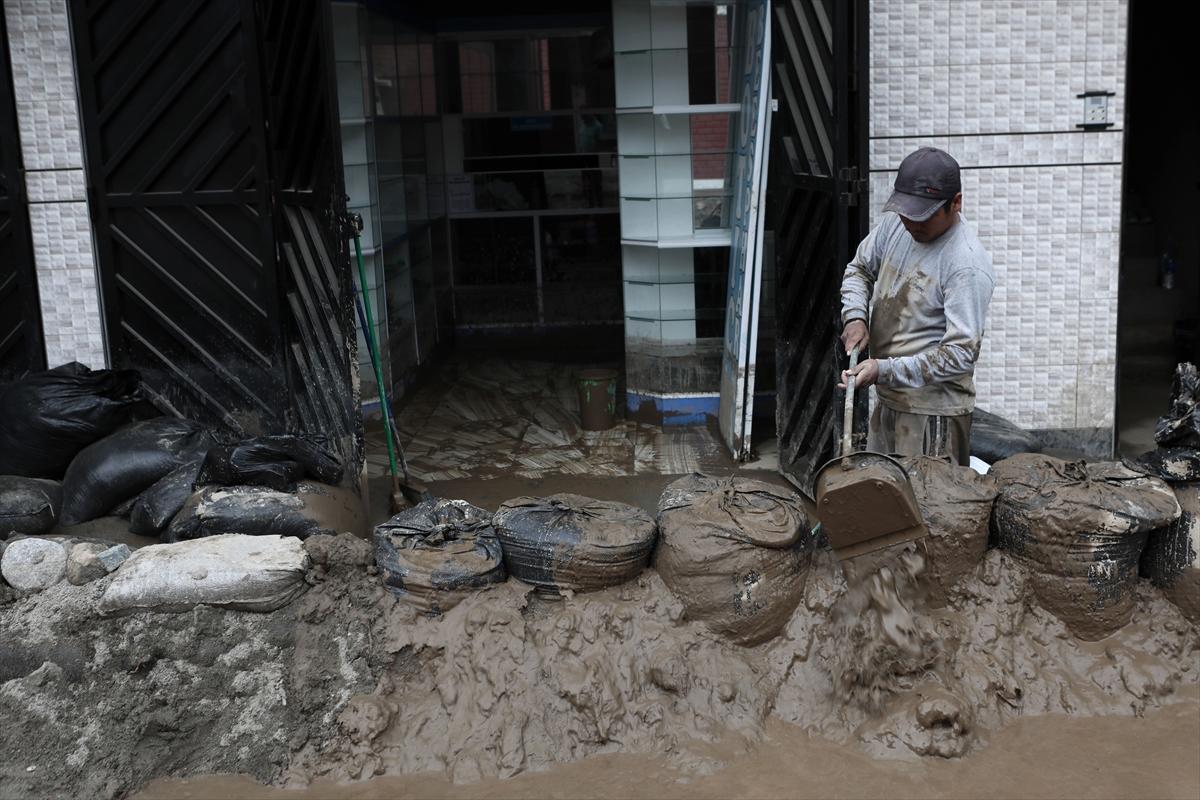 Peru sele teslim oldu! 2 bin 500 kişi evsiz kaldı