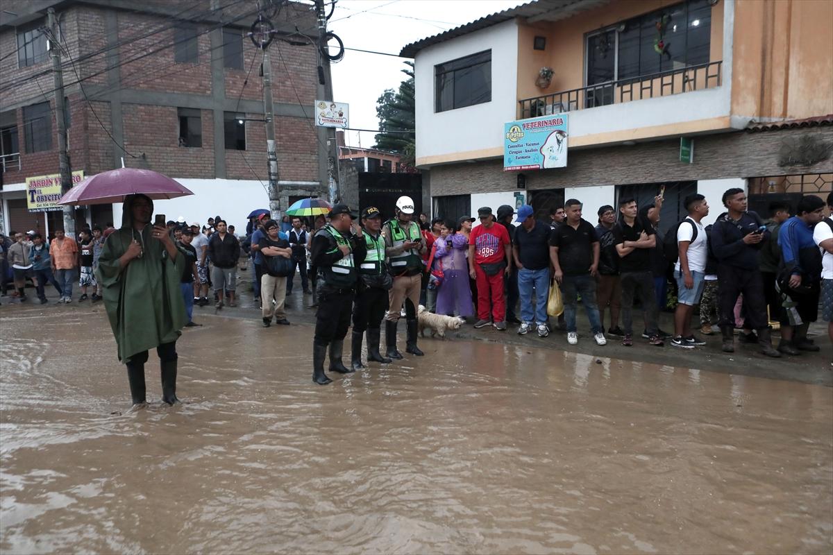 Peru sele teslim oldu! 2 bin 500 kişi evsiz kaldı