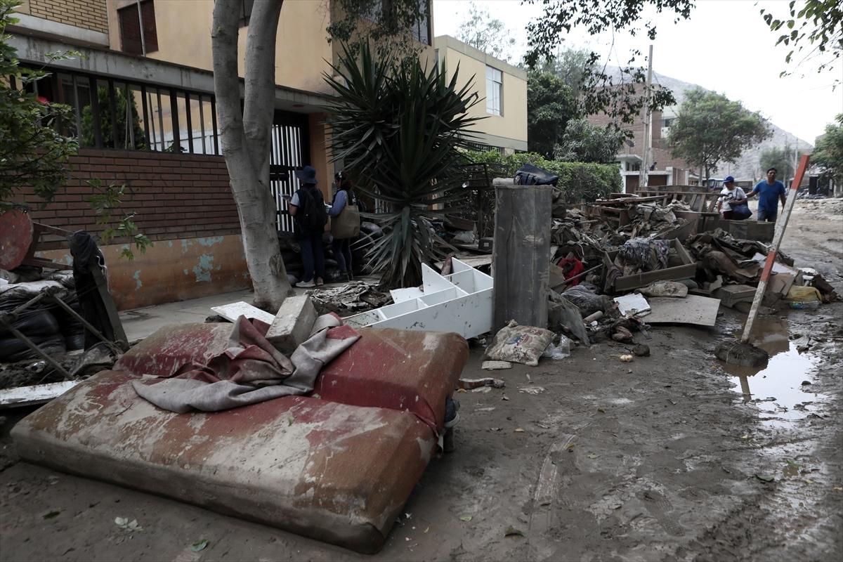Peru sele teslim oldu! 2 bin 500 kişi evsiz kaldı