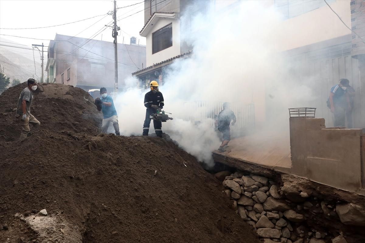 Peru sele teslim oldu! 2 bin 500 kişi evsiz kaldı