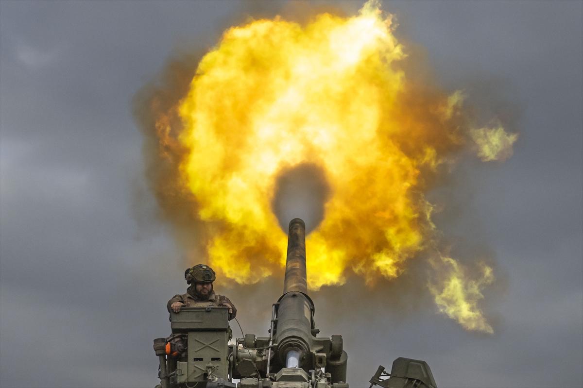 Savaşta 2'nci yıla girildi! Ukrayna'da askeri ordu Bahmut cephesinde konuşlandı
