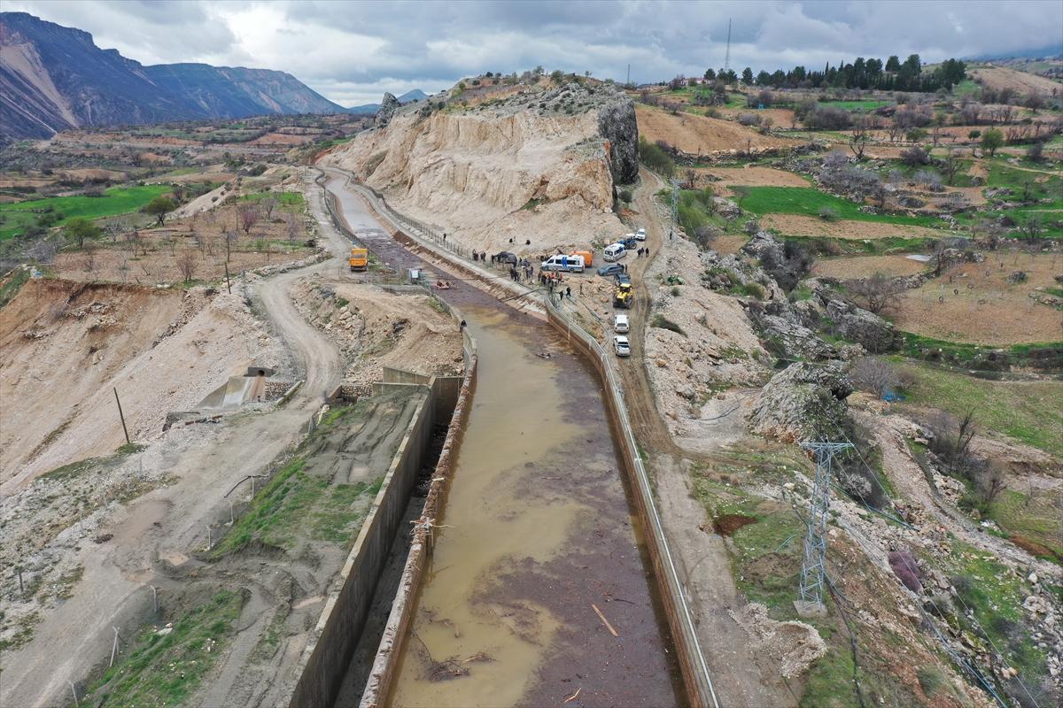 Önce deprem sonra sel! Adıyaman'da 6'ncı günde sele kapılan vatandaşlar aranmaya devam ediyor