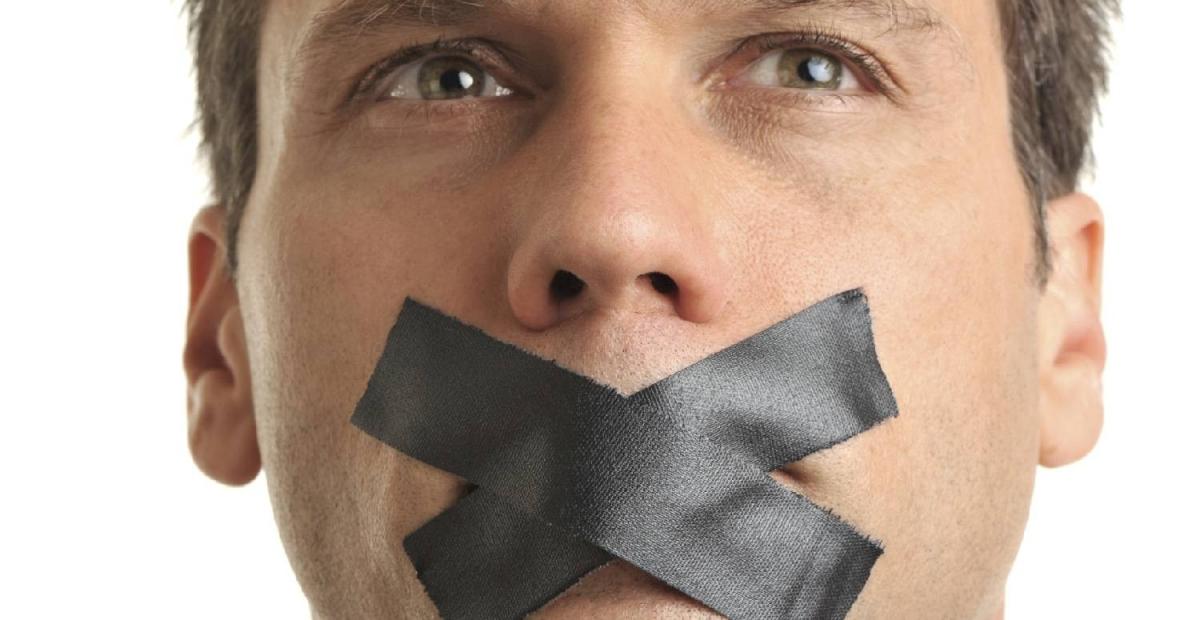 Küfür etmek orucu bozar mı? DİYANET AÇIKLADI! Oruçluyken küfür etmenin oruca etkisi nedir?