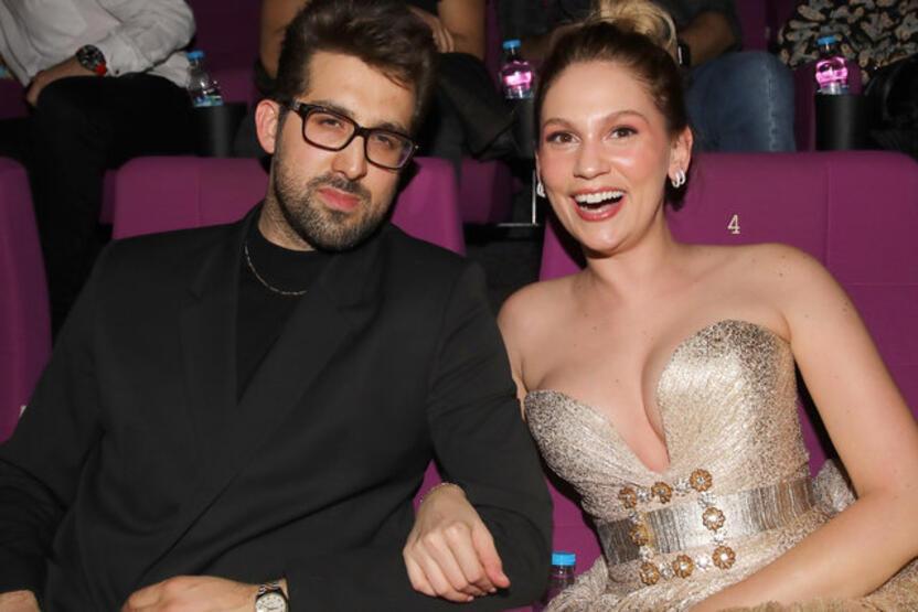 Aşk pozunu mekan ifşaladı! Doğu Demirkol'un sevgilisi ünlü çiftin kızı çıktı...