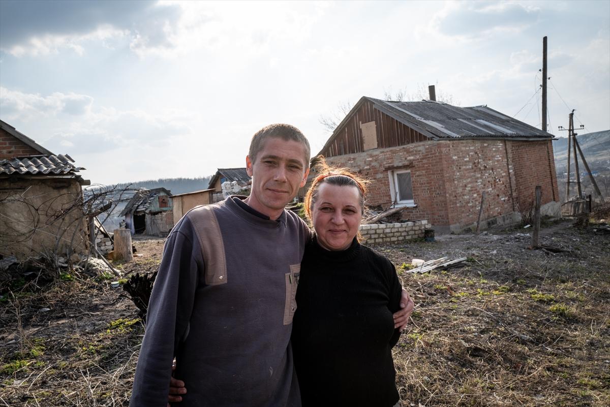 Ukrayana'da savaşın gölgesinde yaşam devam ediyor