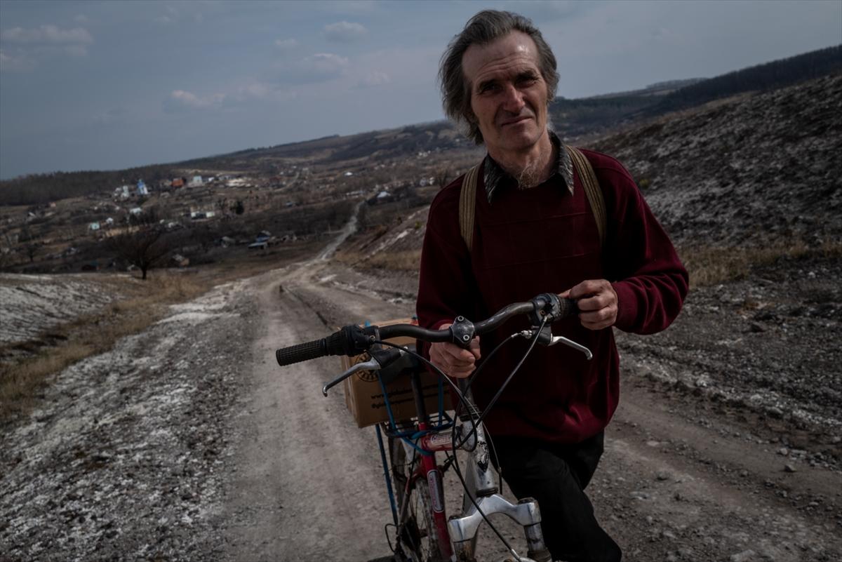 Ukrayana'da savaşın gölgesinde yaşam devam ediyor