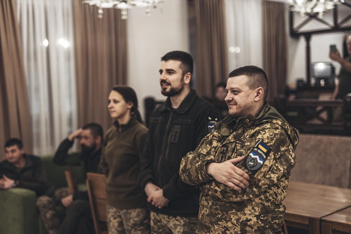 Savaşın gölgesinde Ukrayna ordusu için rehabilitasyon merkezi kuruldu