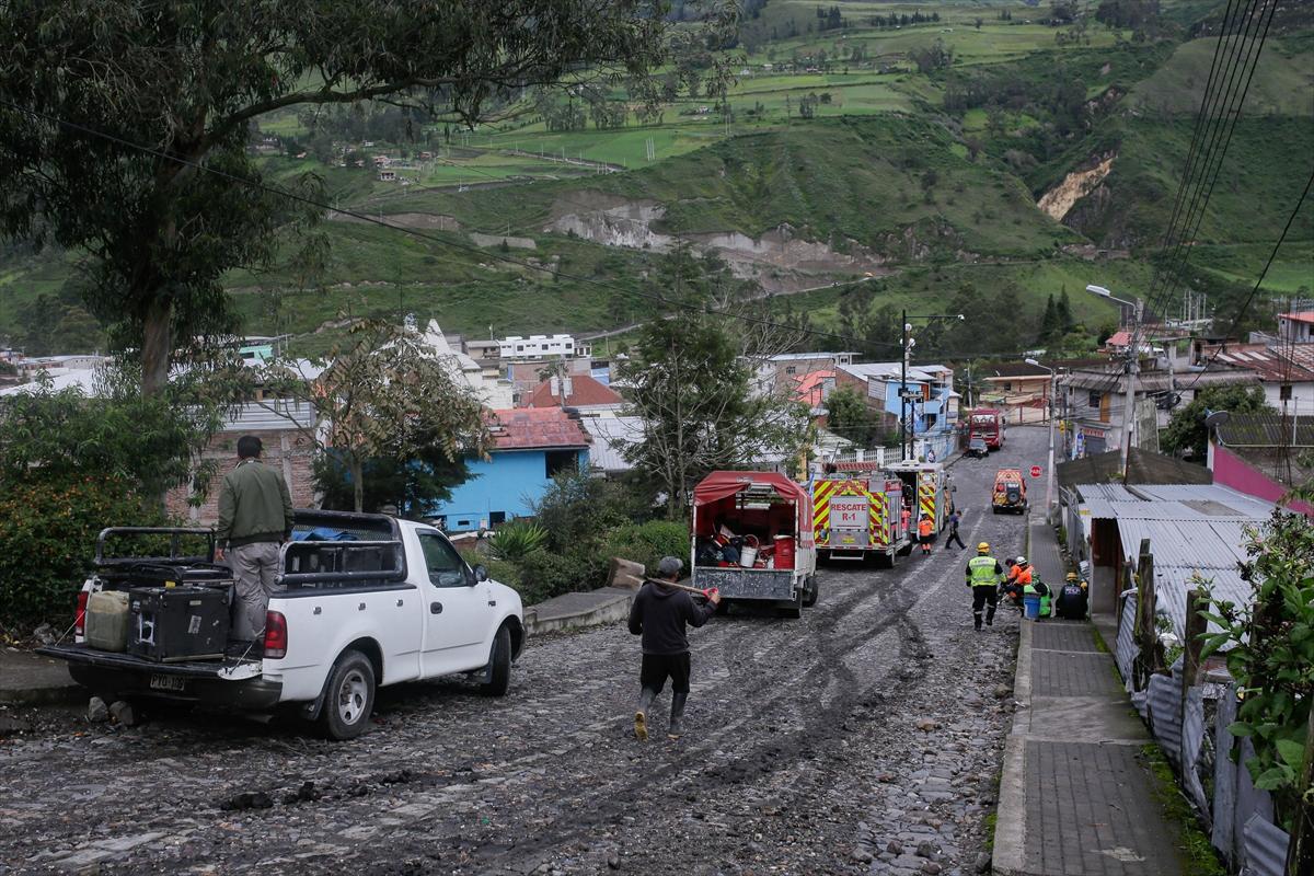 Ekvador'da heyelan faciasında 3'üncü gün! Ölü sayısı 21 oldu