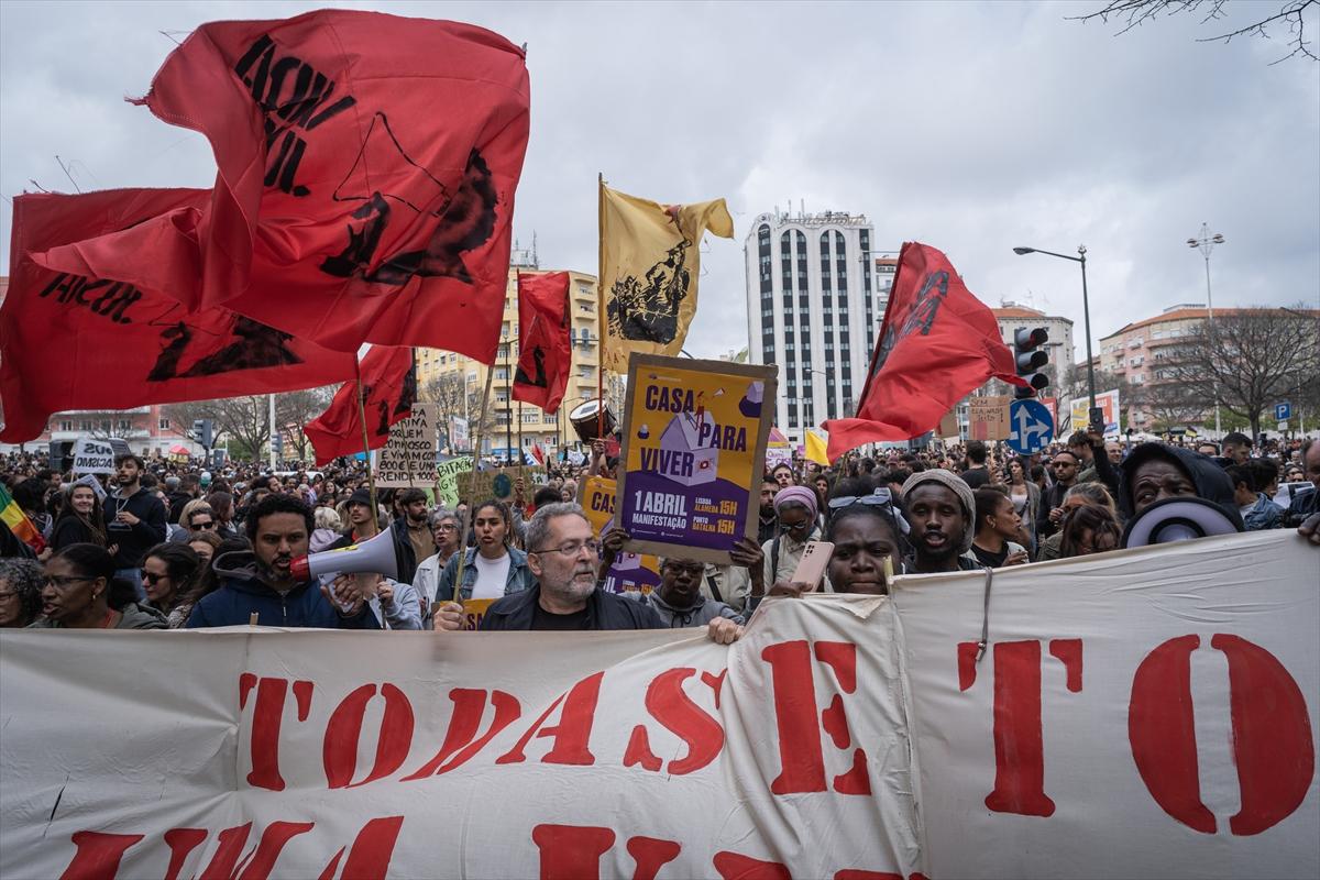 Portekiz'de konut krizi! 6 büyük kentte gösteri düzenlendi