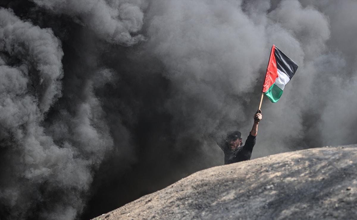 Gazze'de tansiyon düşmüyor! İsrail güçlerinin Mescid-i Aksa baskını protesto edildi