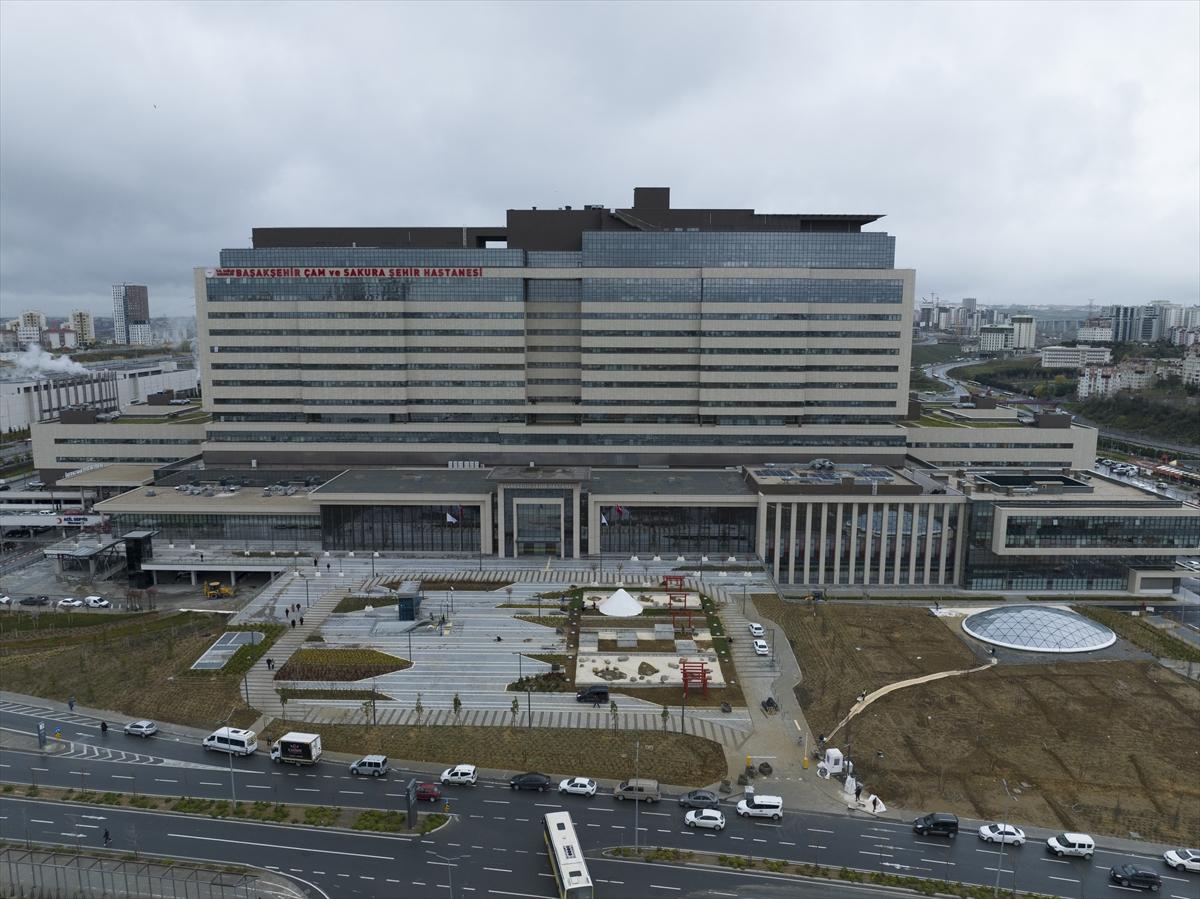 Başakşehir-Kayaşehir Metro Hattı açıldı