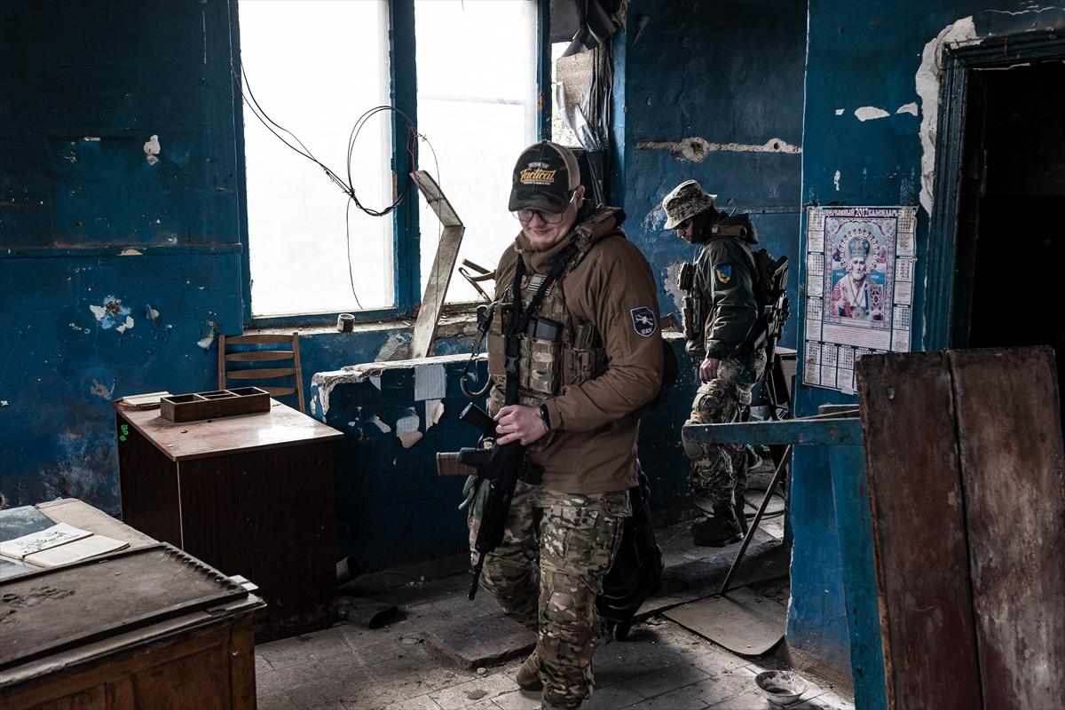 Ukrayna ordusu, cephe hattını korumaya çalışıyor