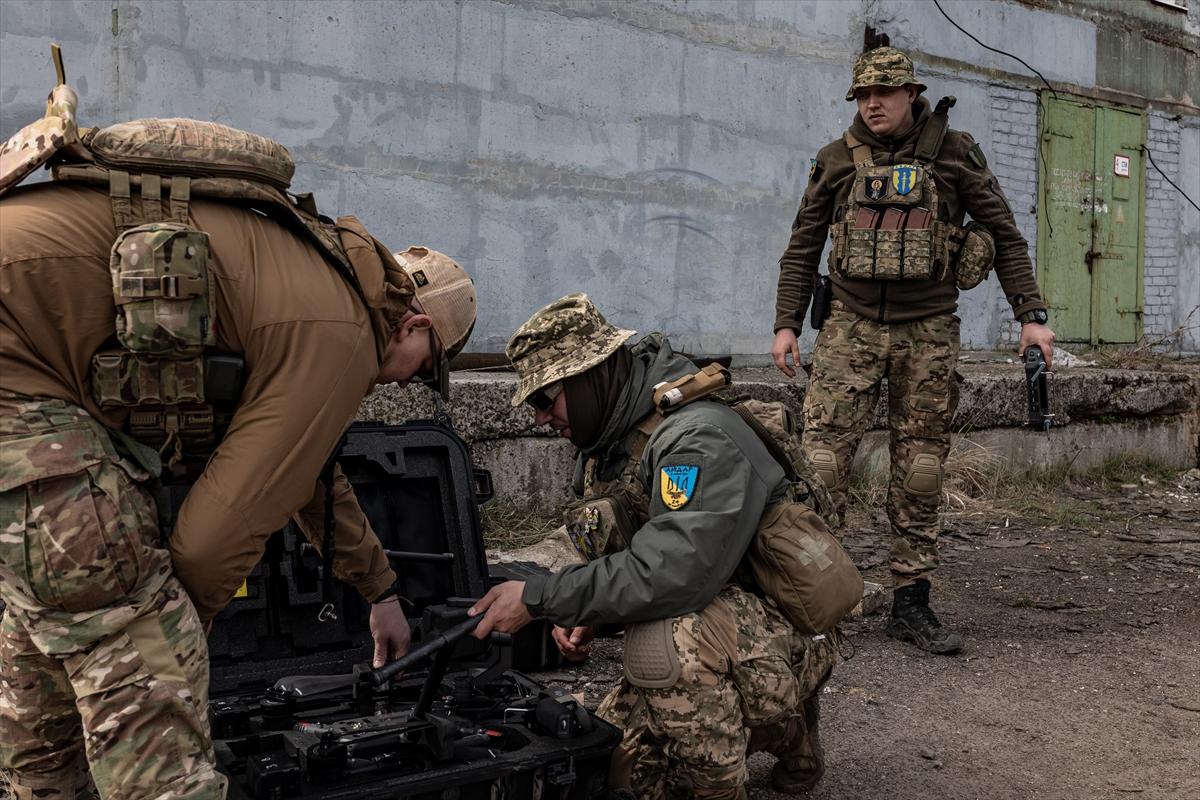 Ukrayna ordusu, cephe hattını korumaya çalışıyor