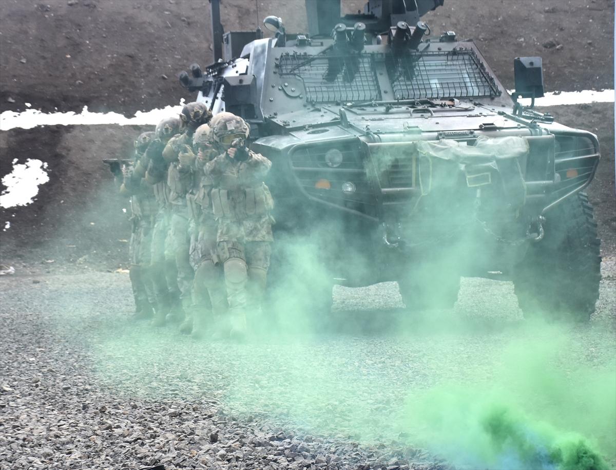 PÖH'ün terör operasyonu tatbikatından kareler