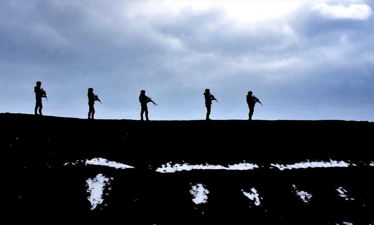PÖH'ün terör operasyonu tatbikatından kareler