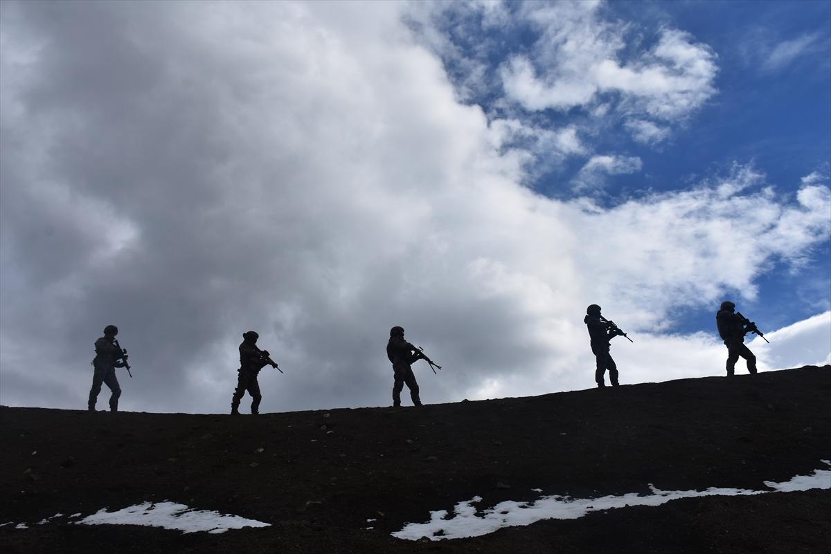 PÖH'ün terör operasyonu tatbikatından kareler
