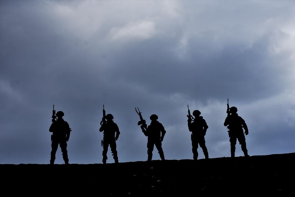 PÖH'ün terör operasyonu tatbikatından kareler