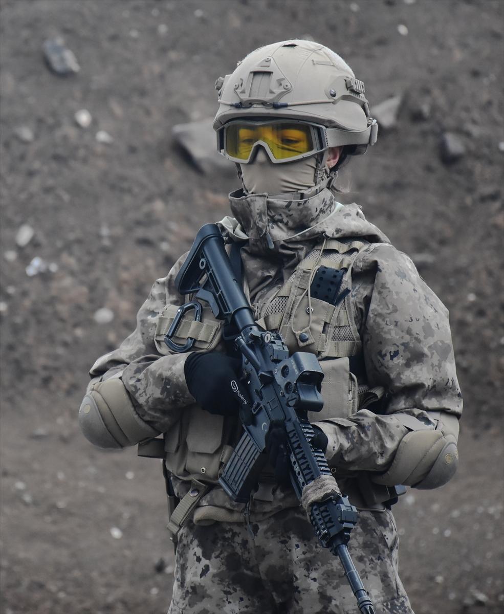 PÖH'ün terör operasyonu tatbikatından kareler