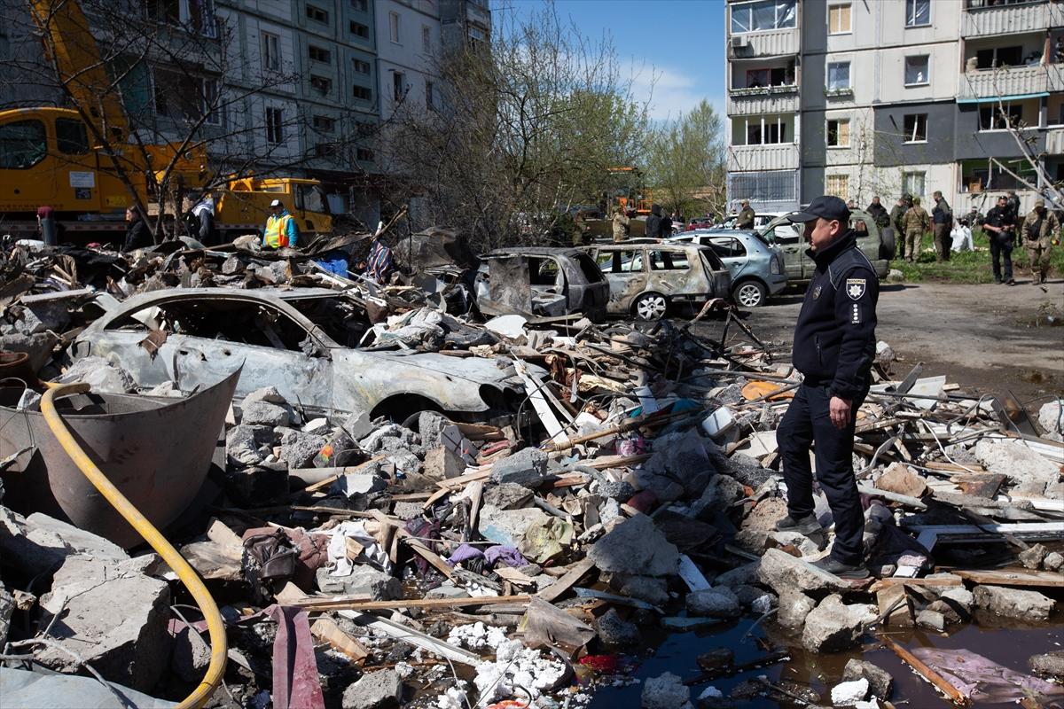 Ukrayna saldırı altında: Başkent Kiev'den hava saldırısı sonrası kareler