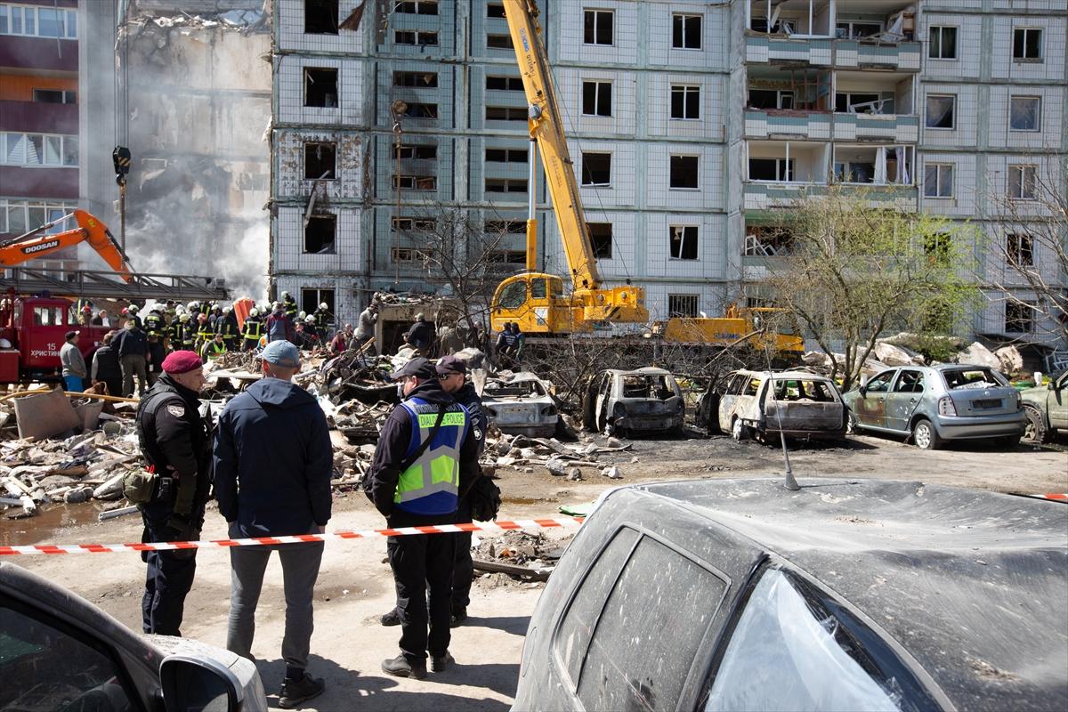 Ukrayna saldırı altında: Başkent Kiev'den hava saldırısı sonrası kareler