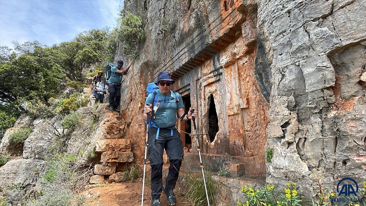 Likya Yolu, doğaseverleri tarih ve doğa ile buluşturuyor