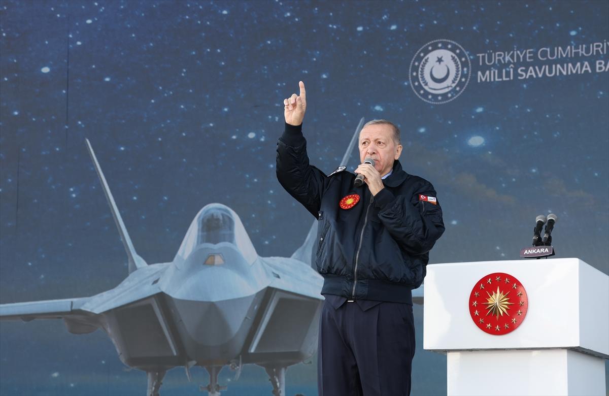 Türkiye'nin 5. nesil savaş uçağı 'KAAN'dan tarihi kareler