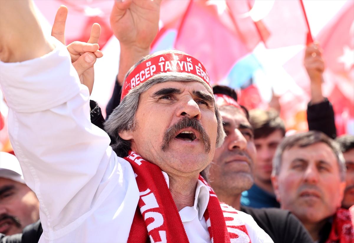 AK Parti'nin İstanbul mitingindeki tarihi kalabalıktan kareler