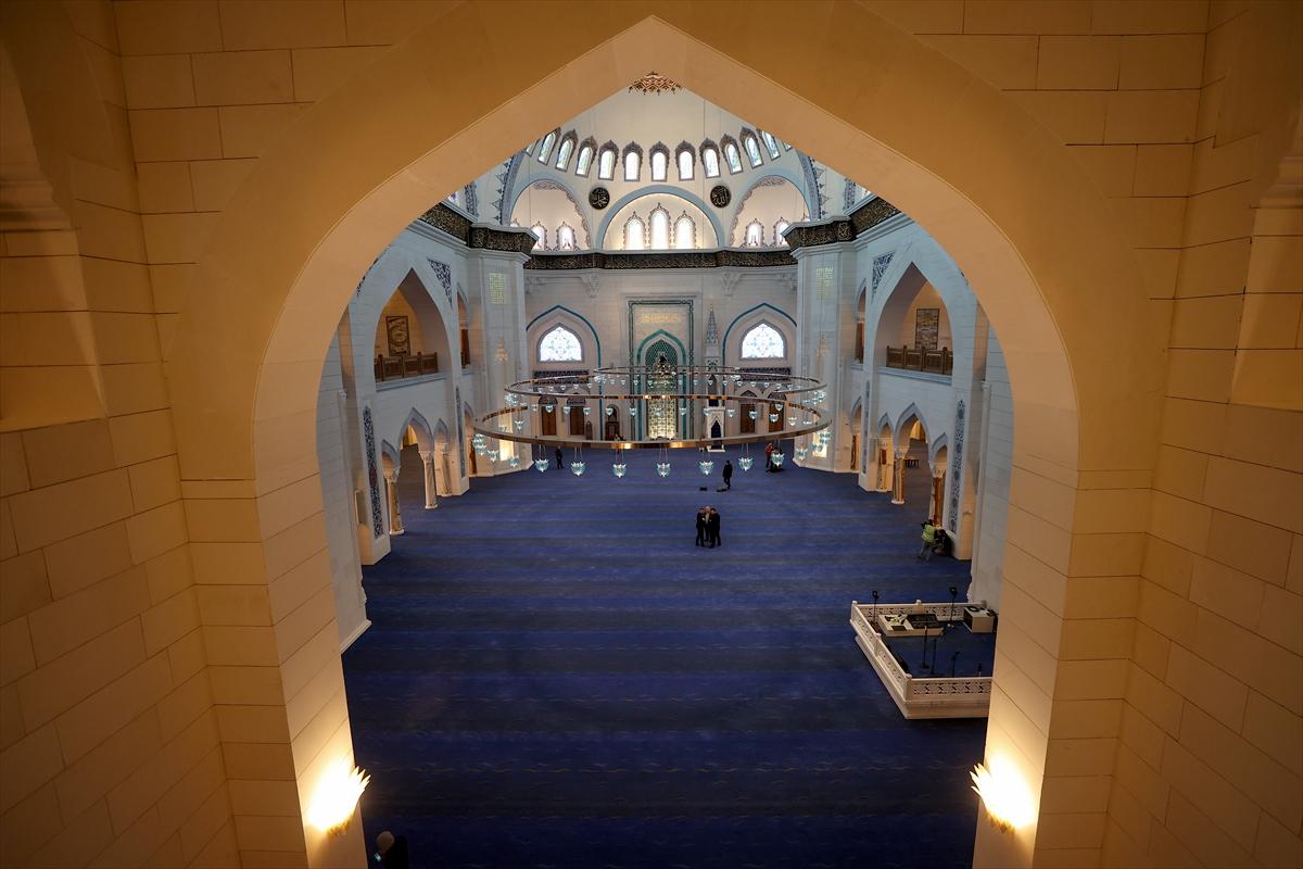 Barbaros Hayrettin Paşa Camisi ibadete açıldı