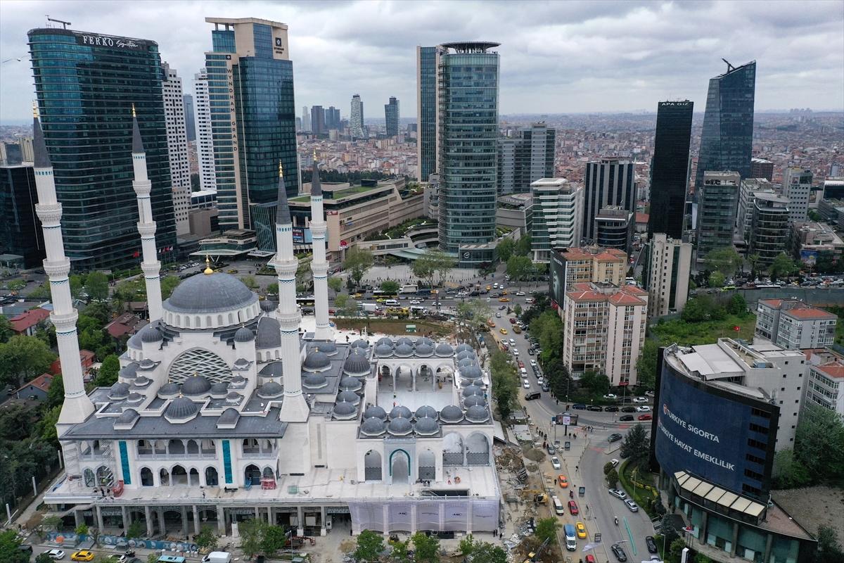 Barbaros Hayrettin Paşa Camisi ibadete açıldı