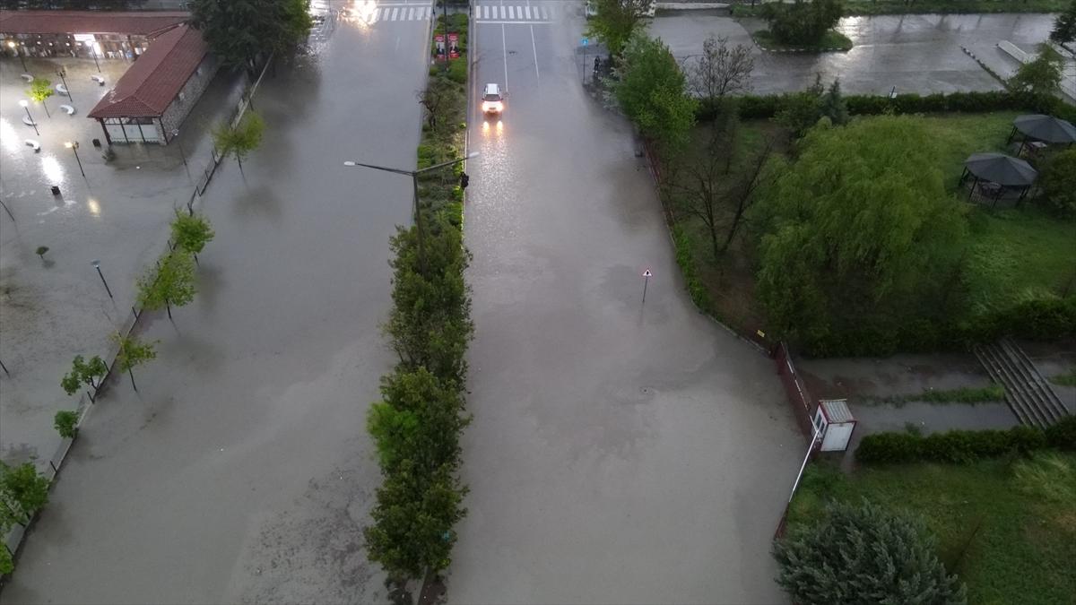 Başkent Ankara'dan sel manzaraları