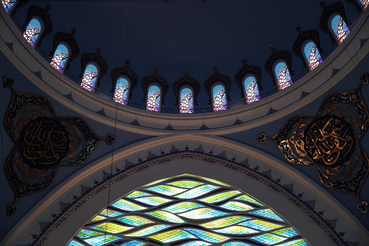 Barbaros Hayrettin Paşa Camisi ibadete açıldı