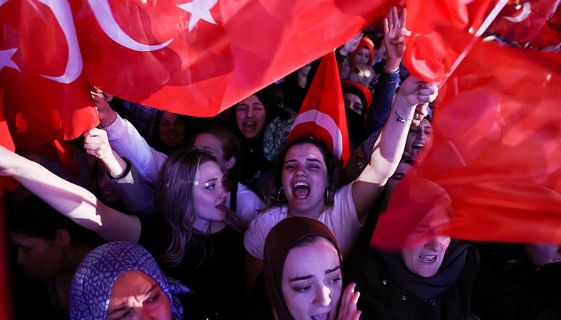 Cumhurbaşkanı Erdoğan'ın seçim zaferinden tarihi görüntüler