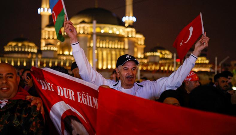 Cumhurbaşkanı Erdoğan'ın seçim zaferinden tarihi görüntüler