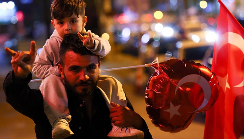 Cumhurbaşkanı Erdoğan'ın seçim zaferinden tarihi görüntüler