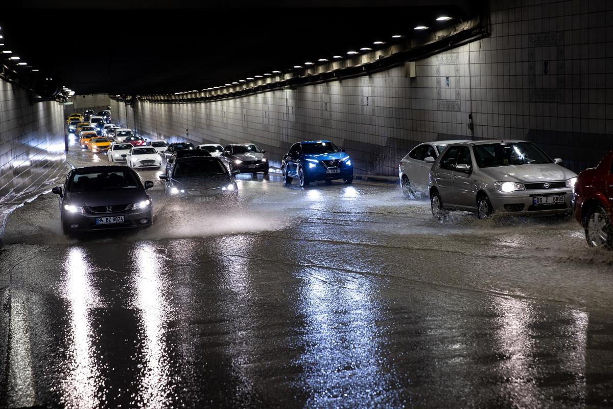 Başkent Ankara'dan sel kareleri