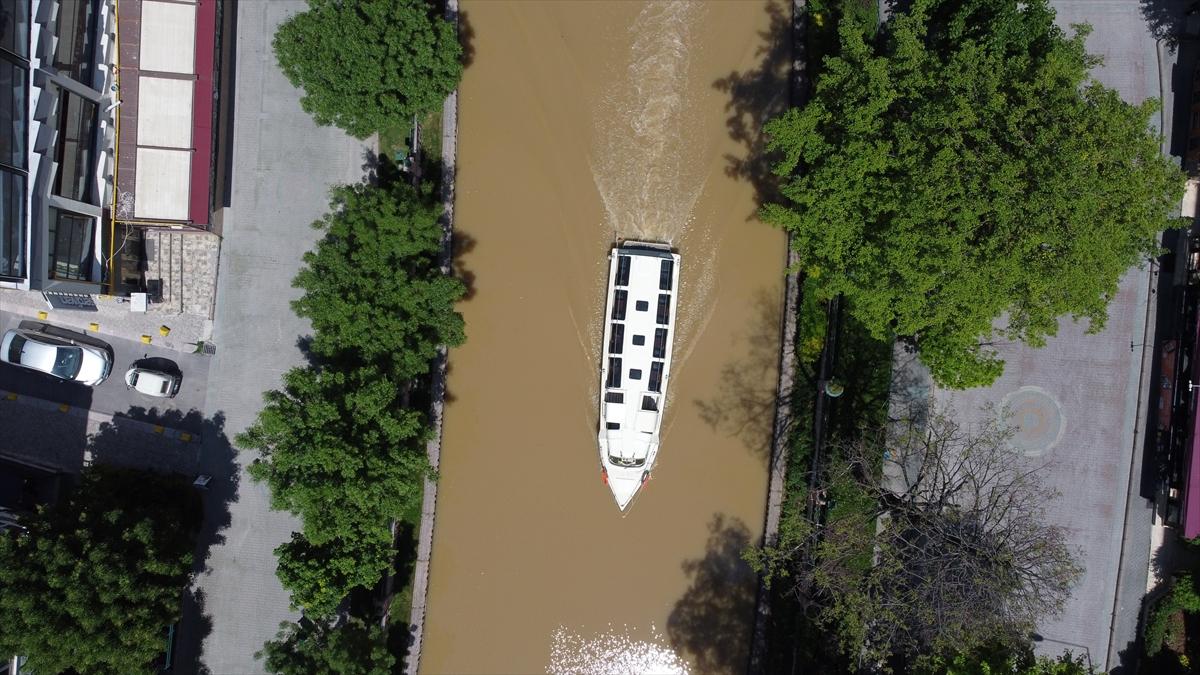 Porsuk çayının rengi maviden kahverengiye döndü