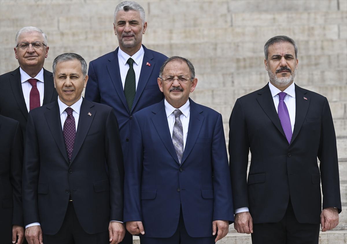 Türkiye Yüzyılı başladı! Cumhurbaşkanlığı Kabinesi Ata'nın huzurunda