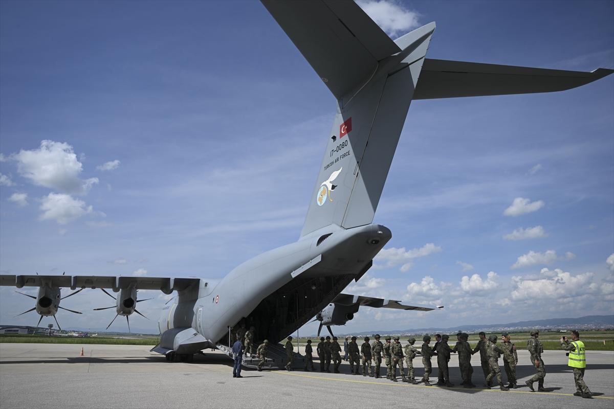 Türk komandoları Kosova'da
