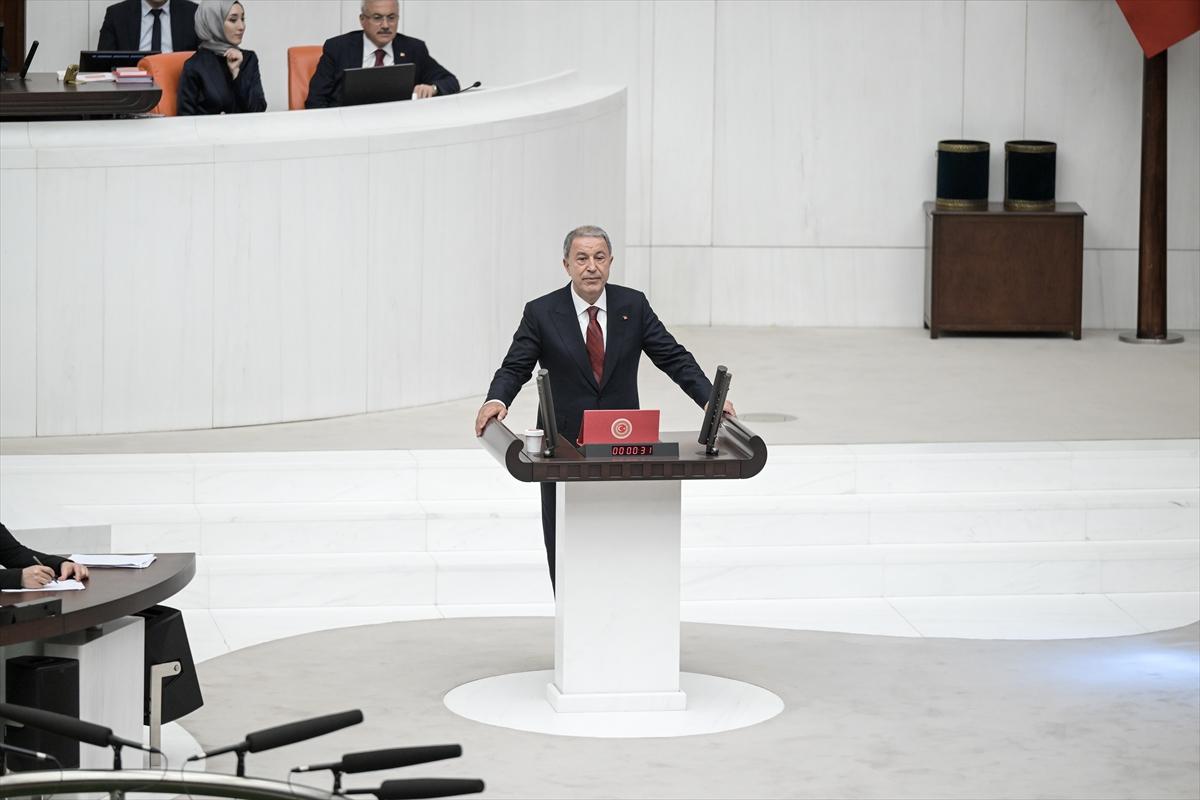 Milletvekilleri ve yeni kabine üyelerinin Meclis'teki yemin töreninden kareler