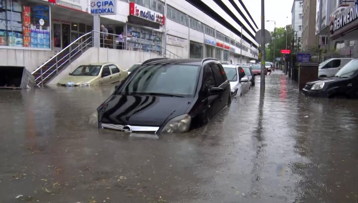 Ankara'yı sel aldı