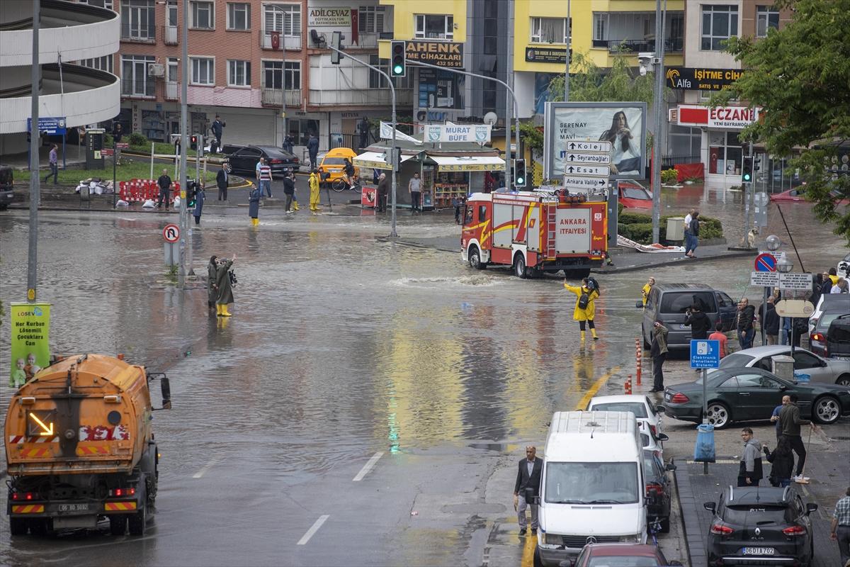 Ankara'yı sel aldı