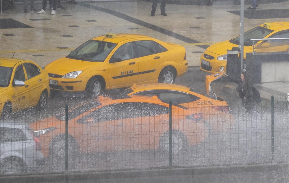Ankara'yı sel aldı